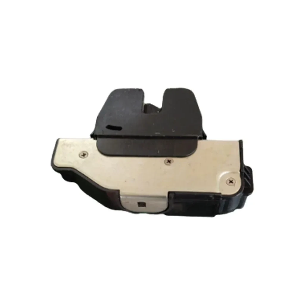 قفل درب صندوق عقب چانگان CS35 قفل درب صندوق عقب چانگان CS35 - تصویر 2